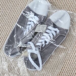 Gray Canvas Sneakers with White Laces, Size 8, New